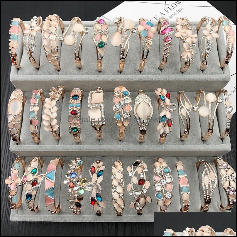 

Cuff Bracelets Jewelry Korean Fashion Quality Bracelet Cat Eye Rhinestone Charm Bangle Rose Gold Sier Mix Different Styles Wholesale Drop De