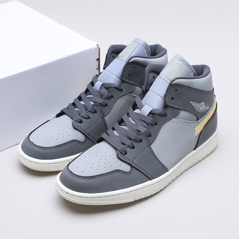 

Designer Shoes Top Quality Jumpman 1 classical Mid Basketball Shoes SE charcoal grey 1s Designer Sport Running shoe, #1
