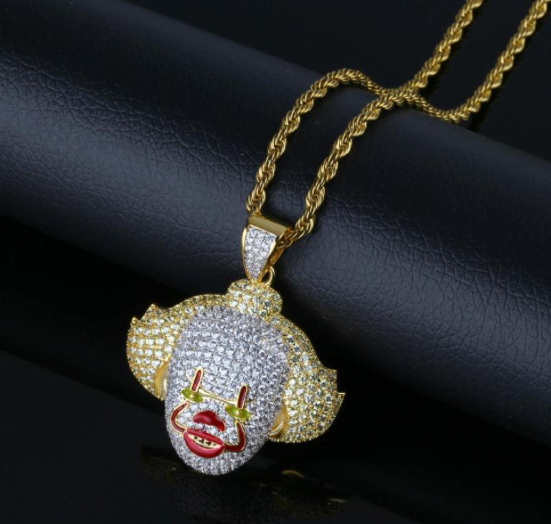 

Pendant Necklaces European And American Hip Hop Iced Out Blond Clown Metal Punk Necklace Men's Rock Party Halloween JewelryPendant