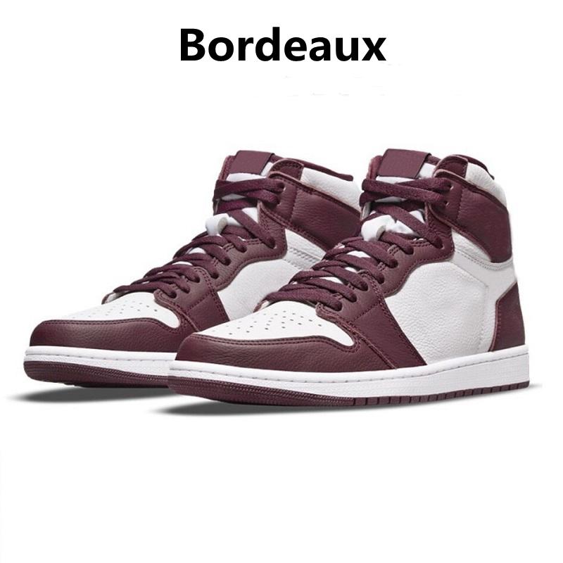 Avec Box Jumpman 1 Chaussures de basket-ball OG High 1s UNC Patent Leather Hyper Royal Mocha Hommage à University Blue Sport Designer Sneakers Tr