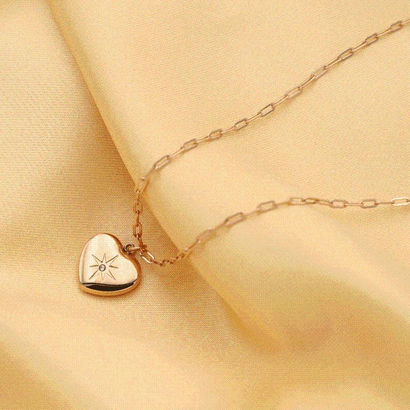 

Pendant Necklaces Korean Fashion Titanium Steel Necklace Female Retro Personality Love Clavicle Chain Temperament Ins Style PendantPendant