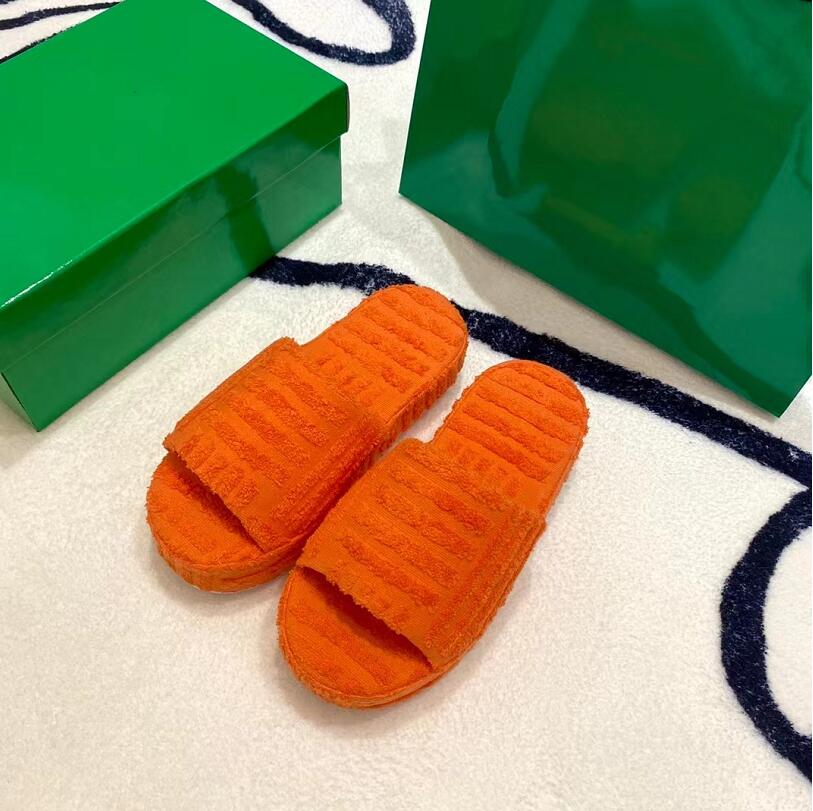 

Women Thick Bottom Slipper Wedge Luxury Fluffy Fashion Holiday Sliders Leisure Sandal Women Slides Fabric Rubber Fur Cotton Outsole Sandals, Not sold separately