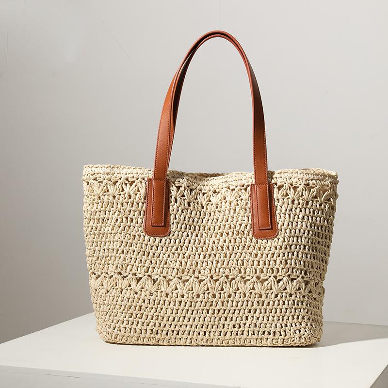 

Evening Bags Woven Bag Women's Straw Temperament One-Shoulder Portable Large-Capacity Rattan Ins With The Same Holiday Beach BagEvening, Beige
