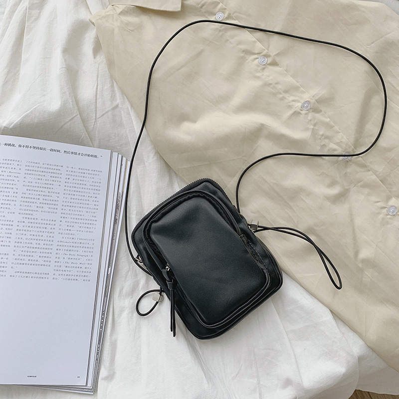 

Small Woman Designer Bag Trend Shoulder Bags Round Lady Luxury Handbags Cute Women Fashion, Black