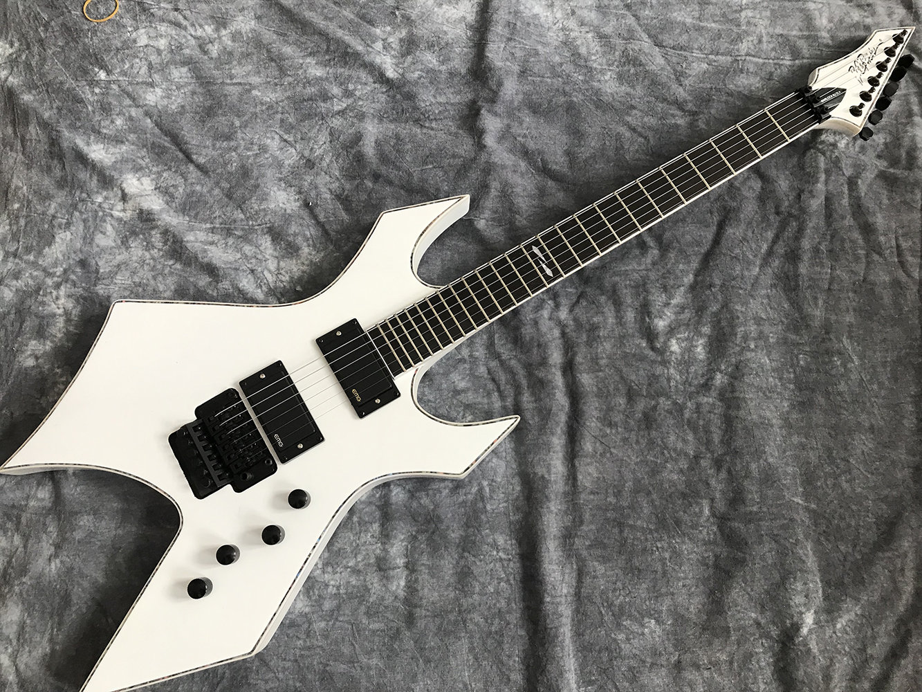 

New Scorpion Shaped BC Rich Electric Guitar, Heavy Metal Rock Alien Guitar, Manufacturer straight Hair