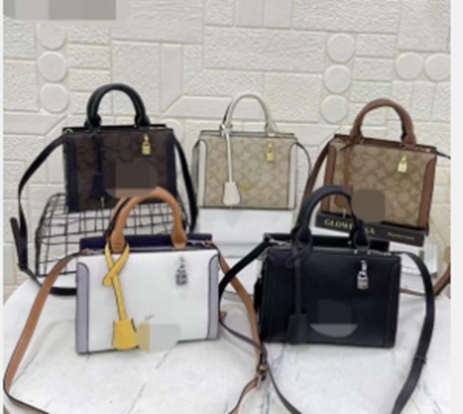 

II0 Designer women shoulder bag Top quality handbag Ladies vintage messenger cross body bags Luxury totes Fashion clutch woman 0C2DD, No box