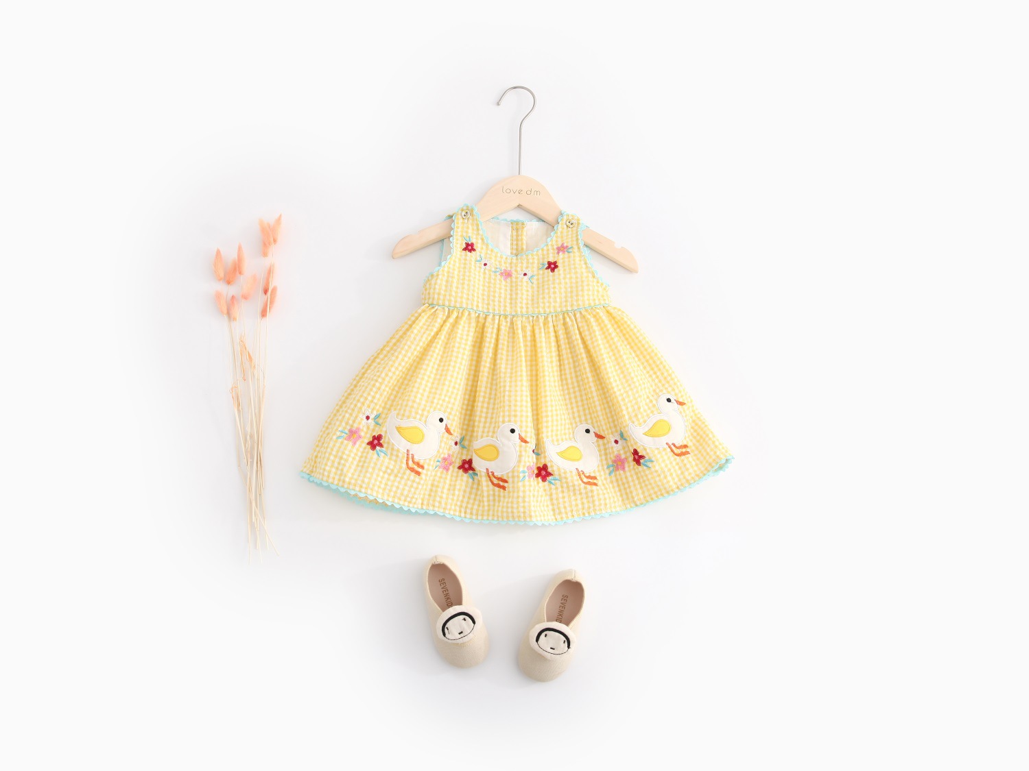 

Summer Baby Girls Princess Dresses Kids Sleeveless Vest Dress Cotton Children full printed Skirts Girl 1-6 Years, Yellow