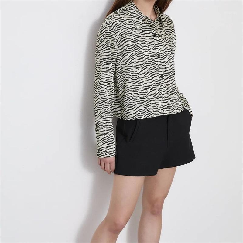 

Women 2022 Fashion Animal Print Loose Cropped Blouses Vintage Long Sleeve Button-up Female Shirts Blusas Streetwear Women's, As picture