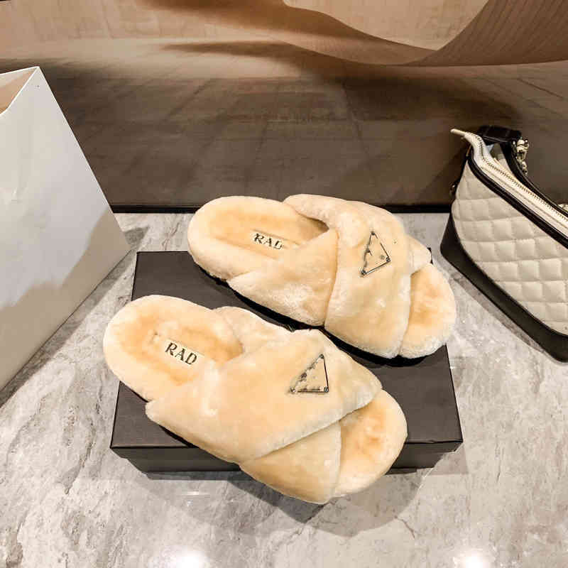 

Slippers P home triangle label wool mop warm and comfortable in autumn winter cross couple slippers net red, 1# shoe box