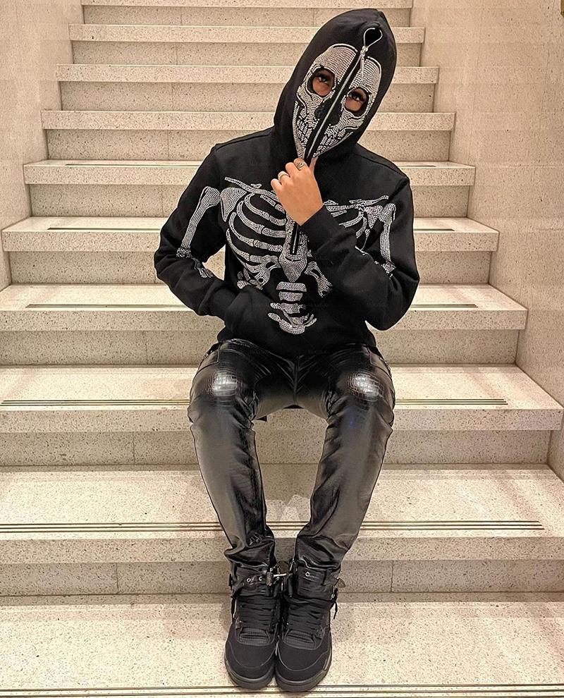 

Men' Hoodies & Sweatshirts Y2k Jacket Mens Rhinestone Skeleton Sweatshirt Korean Fashion Punk Sport Coat Pullover Skull Graphics Goth Long, Hei