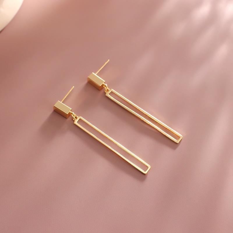 

Dangle & Chandelier Gojomem Gold Geometric Shape Pendant Stud Earring For Women Simple Rectangle Earrings Girl Party Gifts Fashion JewelryDa