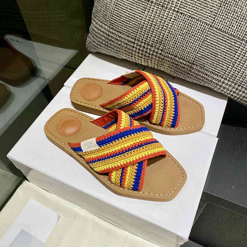 

Slippers Women's spring slippers classic fashionable match with anything personalized design flat bottom square head, 2# shoe box