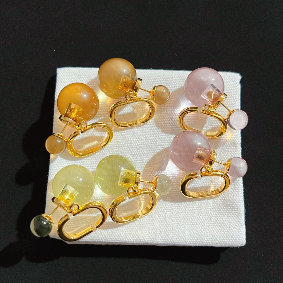 

Transparent Bead Charm Earrings Letter Gold Ear Studs Women Summer Daily Pearsonality Eardrops Dangler With Gift Box
