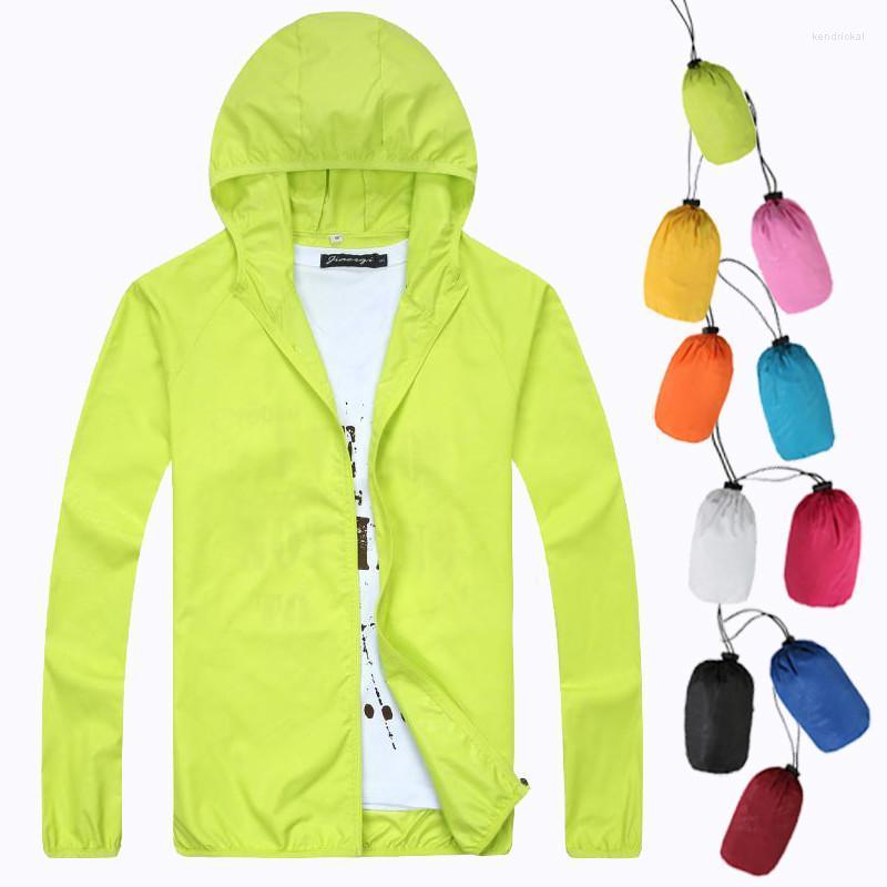 

Men' Trench Coats Outdoor Mens Windbreaker Windproof Ultra Light Male Rainproof Waterproof Bicycle Jacket Plus Size -6XL Homme Cortaviento, Black