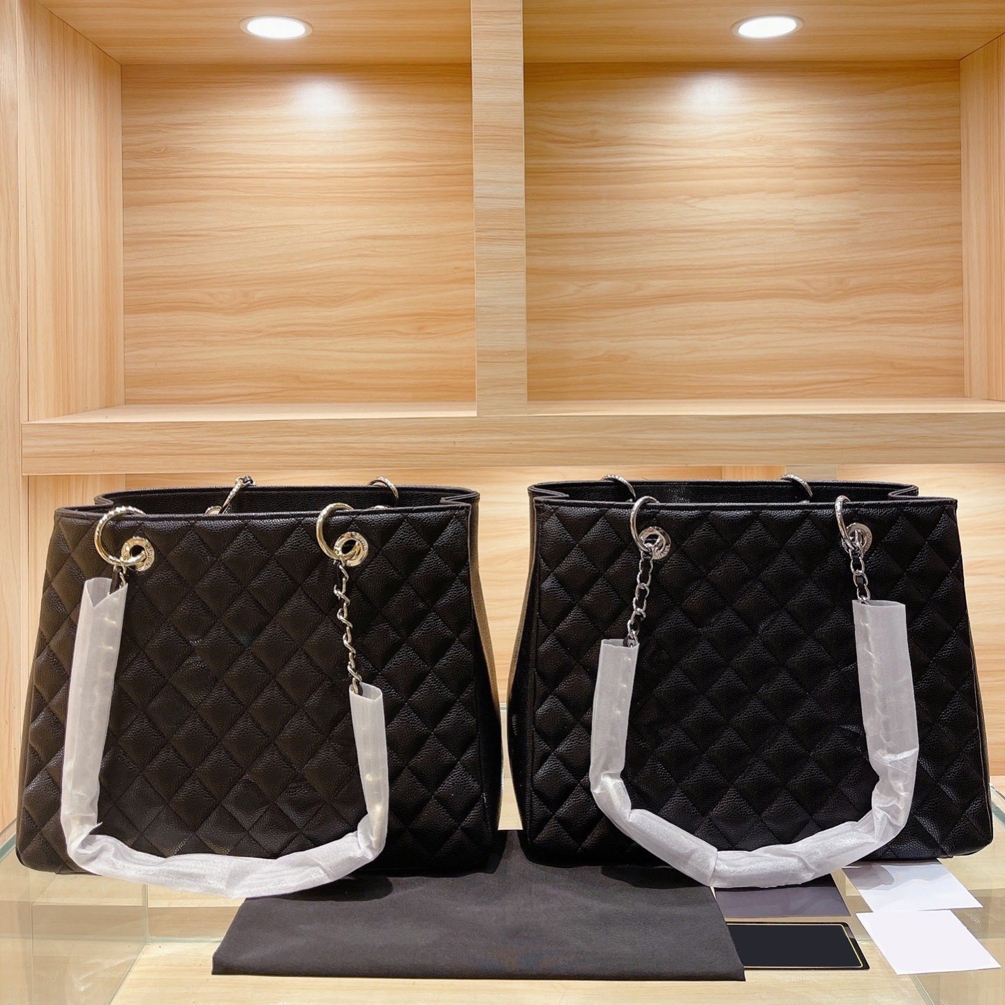 

Tote Shopping bag Women Luxurys Designers Fashion Knitting Purses Lady Big Space Shoulder Bags Crossbody Diana Package Vintage Gold Chains Handbag Clutch Bags, Black