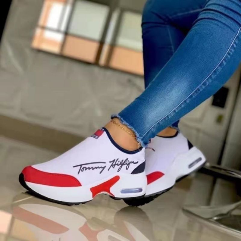 

2022 European and American Spring New Sports Shoes Women Stitching Knitted Elastic Straps Simple All-match Casual Shoes HM567, Clear