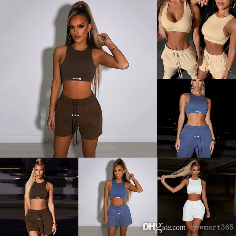 

2022 Summer Womens Yoga Tracksuits Designer Clothing Slim Sleeveless Navel Vest Loose Straight Casual Two Piece Shorts Set, Brown