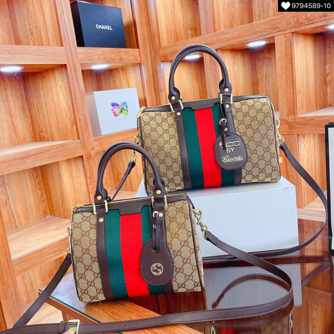 

GUCCI Shoulder Bags Fashion Womens Top Quality Totes CrossBody Purse luxurys designers Wallet Purses Handbags Pillow bag Leather High Handbag 2022 Most Popular