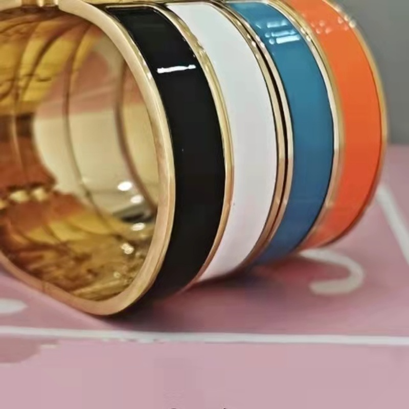 

12mm Women Luxury Bangle Titanium Steel Enamel Designer Fashion Classic Jewelry H Bracelet With Bags For Lover Gift size 17