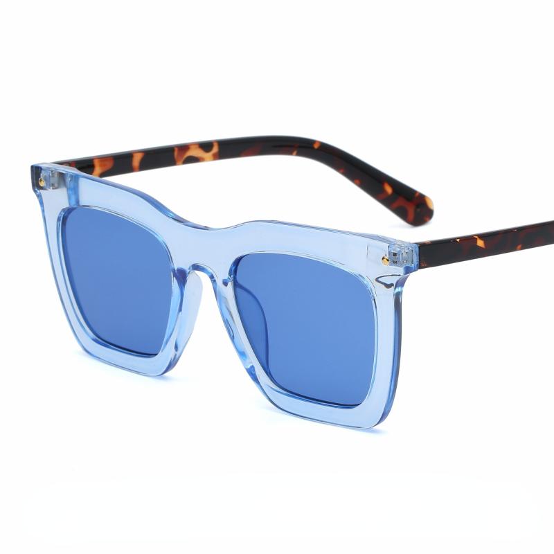 

Sunglasses Retro Rice Nail Europe And The United States Trend Square Men Women All Street Shooting GlassesSunglasses