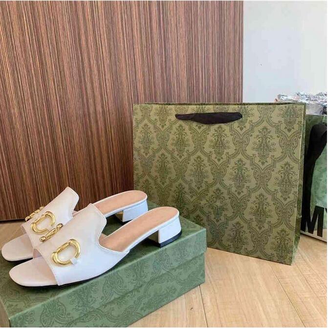 

2022 Designer summer high heels go out one line slippers horseshoe fashion style open toe versatile women's shoes Sandal size 35--40