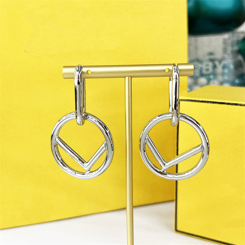 

Fashion Gold Womens Large Earrings With Gift Box Luxury Designer Jewelry Pearl Circle Lady Earring High Quality