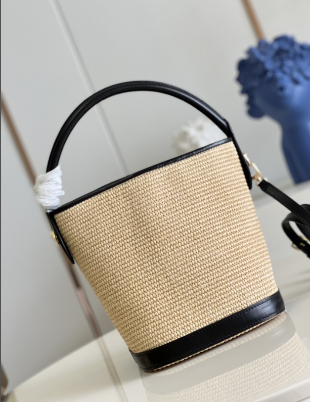 2022 women dermal Luxury Designer Handbag Shoulder Messenger Bag Ladies Classic High Quality With 5A M59962