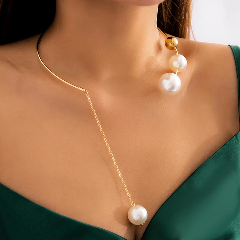 

Chokers Vintage Elegant Long Chain Tassel Big Simulated Pearls Pendant Necklace For Women Fashion Banquet Accessories Temperament ChokerChok