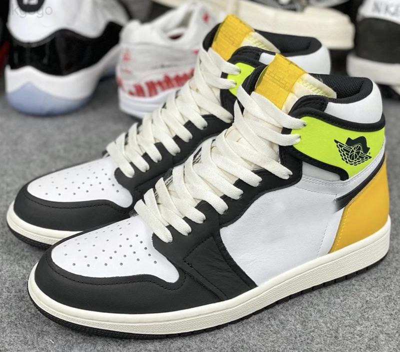 

2022 Authentic 1 High Og Volt Gold Leather White University Black Men Women Basketball Shoes Sports Sneakers With Box