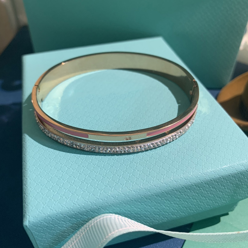 

Luxurys designers Bracelet Bangle For Women Wedding Party Glossy silver rose gold Engagement DUBAI Bridal Jewelry Gifts