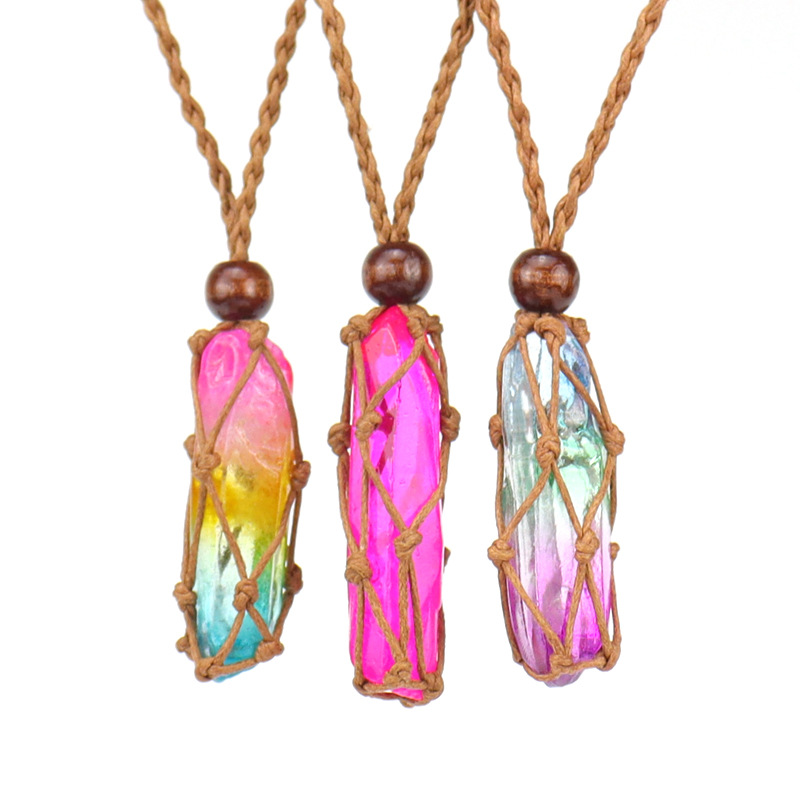 

Healing Crystal Column Dyed Natural Stone Pillar Pendant Weave Net Bag Charms Green Pink Crystals Brown Rope Chain Necklaces Wholesale Christmas Jewelry Gift
