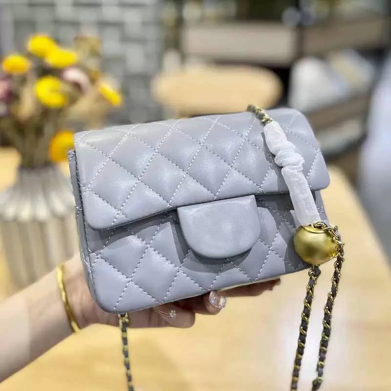 Mini Flap Tote Bags High Quality Solid Color Genuine Leather Crossbody Bag Adjustable Gold Metal Chain Small Golden Ball Designer Shoulder Bag Ha