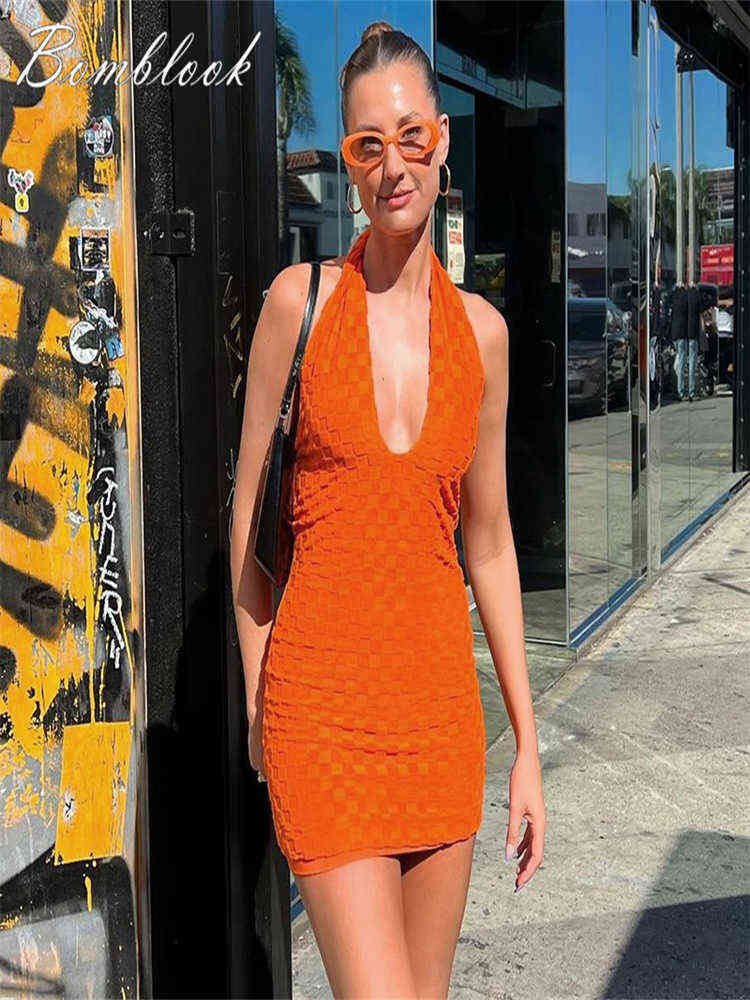 

Bomblook 2022 Summer Solid Color Three-dimensional Plush Checkered Variety of Wearing Styles Pack Hip Dress Women Simple Casual Y220401, M22ds194-og