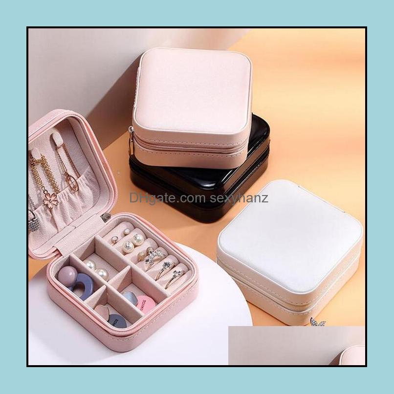 

Jewelry Boxes Packaging Display Portable Travel Storage Box Pu Leather Rack Necklace Earrings Ring Desktop Decoration 3 Colors Drop Delive