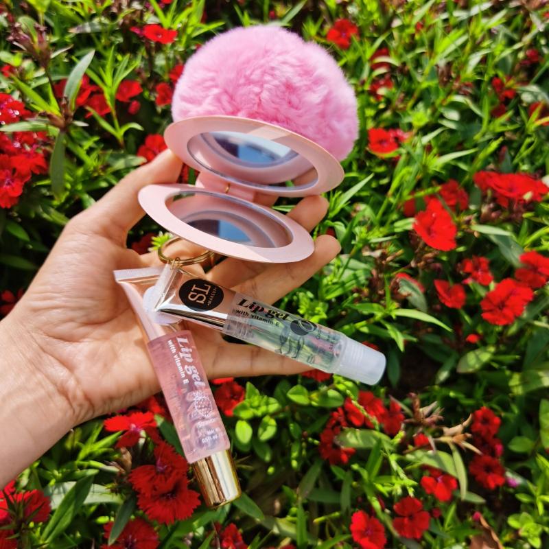 

Lip Gloss High Quality POMPOM Keychain Lipgloss With Mirror Base Wholesale Private Label Vendors GlossLip, Pink 1pc lipgloss