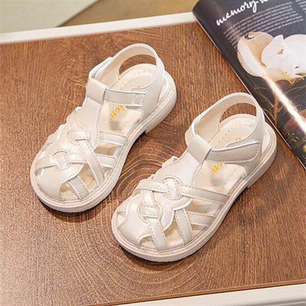 

Children's Braided Sandals Summer Solid Color Girls Princess Shoes 2022 New Women Child Soft Sole Non-slip Baotou Retro Sandals Size 23-35, Beige
