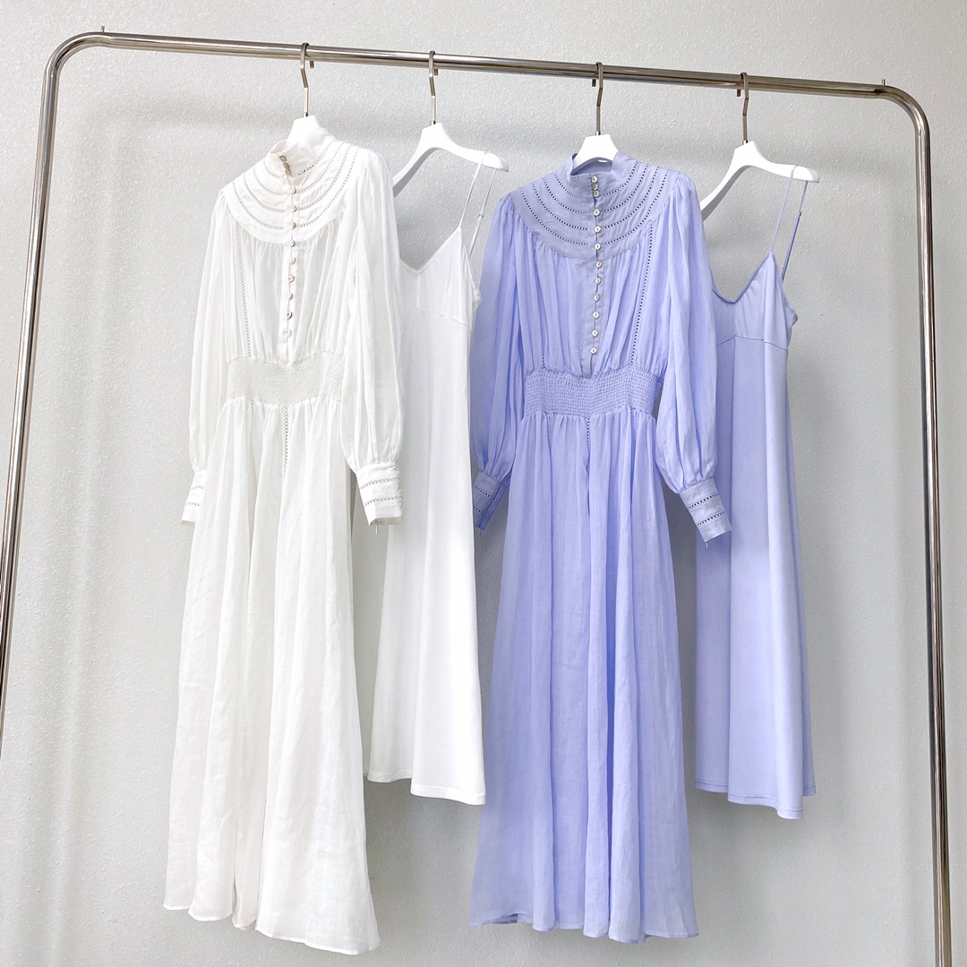 

Spring/summer dress 2022 New Tidal seaside collection, printed skirt.Spring and summer seaside series embroidered long skirt, White