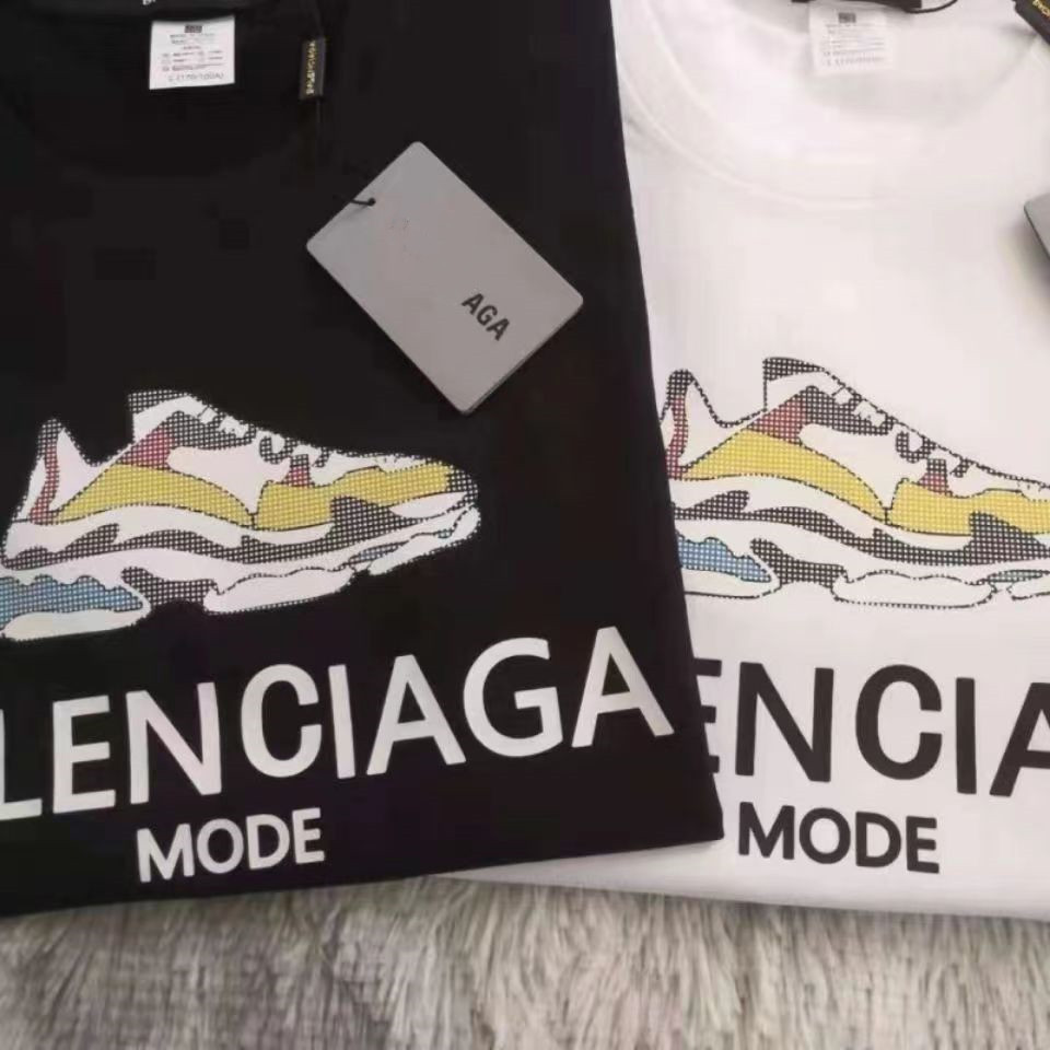 

22 Men T-shirts designer bags luxury men wear summer round neck sweat absorbing short sleeves outdoor breathable cotton printed coats lovers' clothing wholesale, Customize