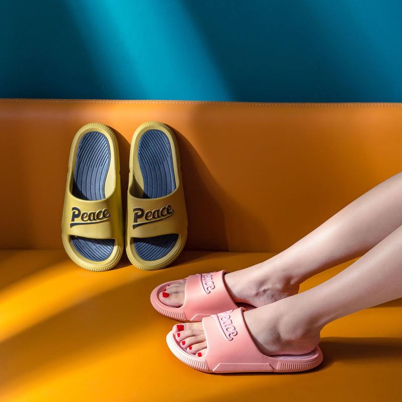 

Slippers Household Home Bathroom Slip Korean Version Of Two-color Ins Tide Couples Shoes MenSlippers, Olive green