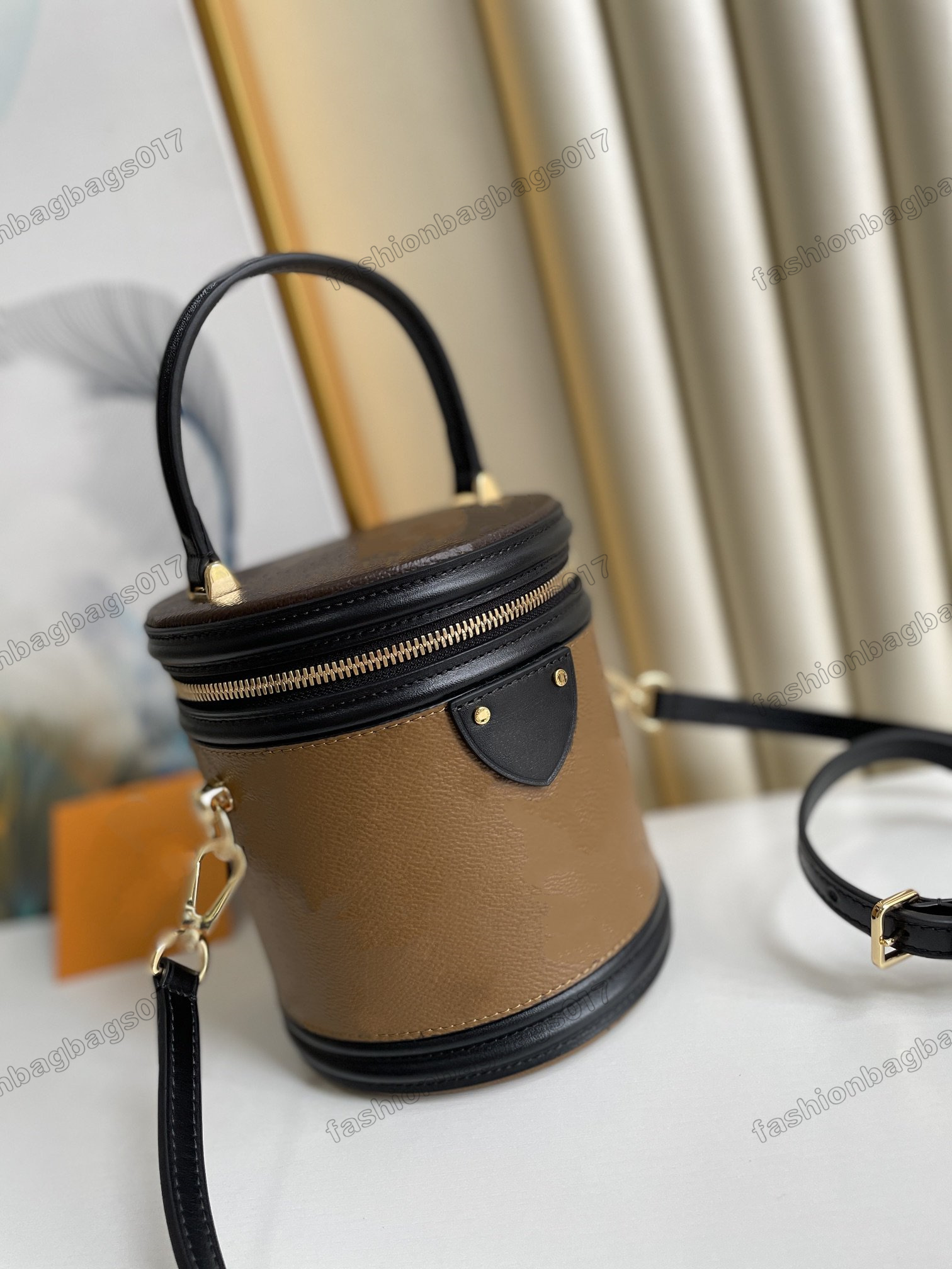 

M43986 CANNES Beauty Case Elegant Shoulder Bag Monograms Mix Monograms Reverse Coated Canvas Designers Zip-Flap Bucket Bags