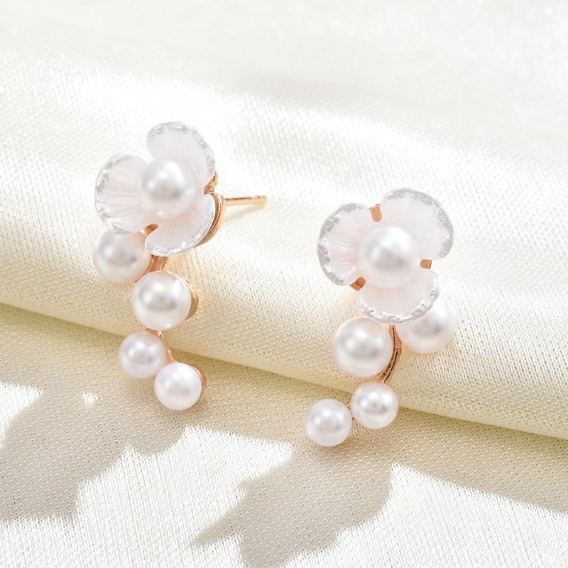 

Dangle & Chandelier Fashion Pearls Flower Pendient Leaf Feather Flowers Stud Earring Costume Jewelry For Women Wedding Gift Boucle Oreille F