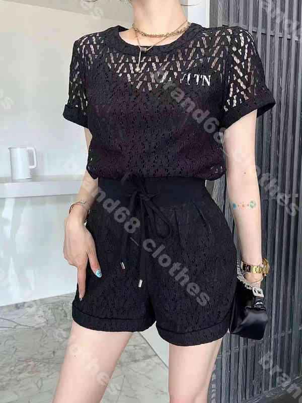 

Designer women lace cutout shirts three piece pants simple solid color shirt short vest suit short sleeves sexy silk suspenders vests set logo val..ino female Apparel