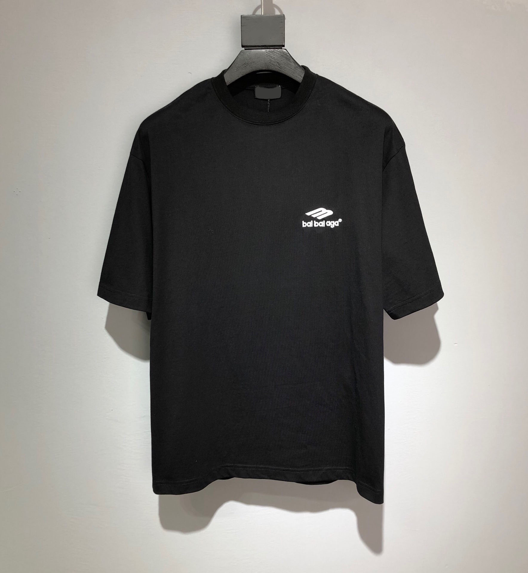 

Men's Plus Tees & Polos Round neck embroidered and printed polar style summer wear with street pure cotton M set shorts tshirt set 1w35
