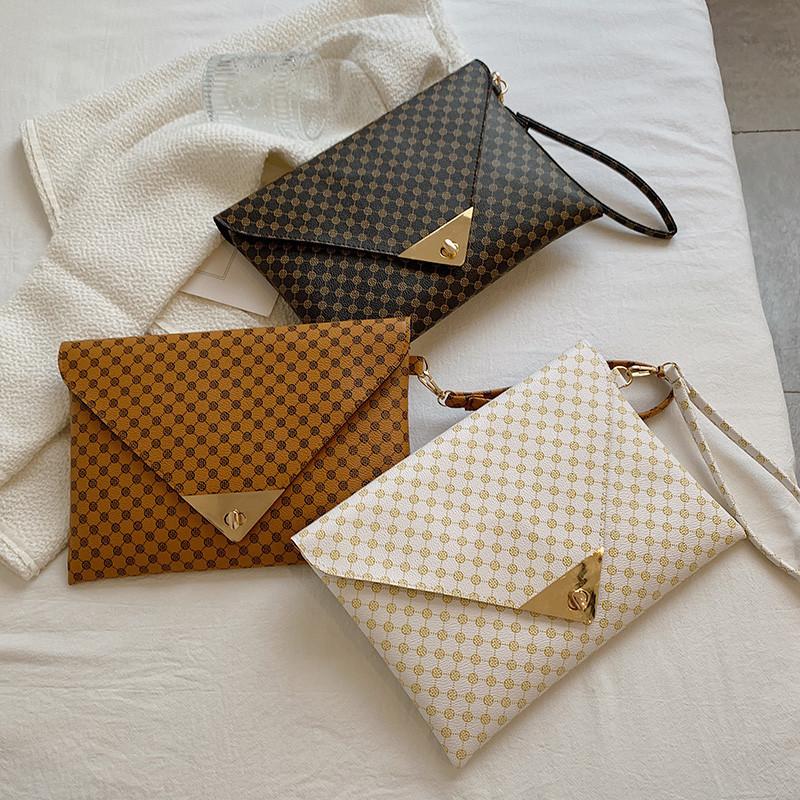 

Evening Bags Solid Color Retro Hand-held Envelope 2022 Fall/winter Trend Fashion Simple Large Capacity Handbag, White