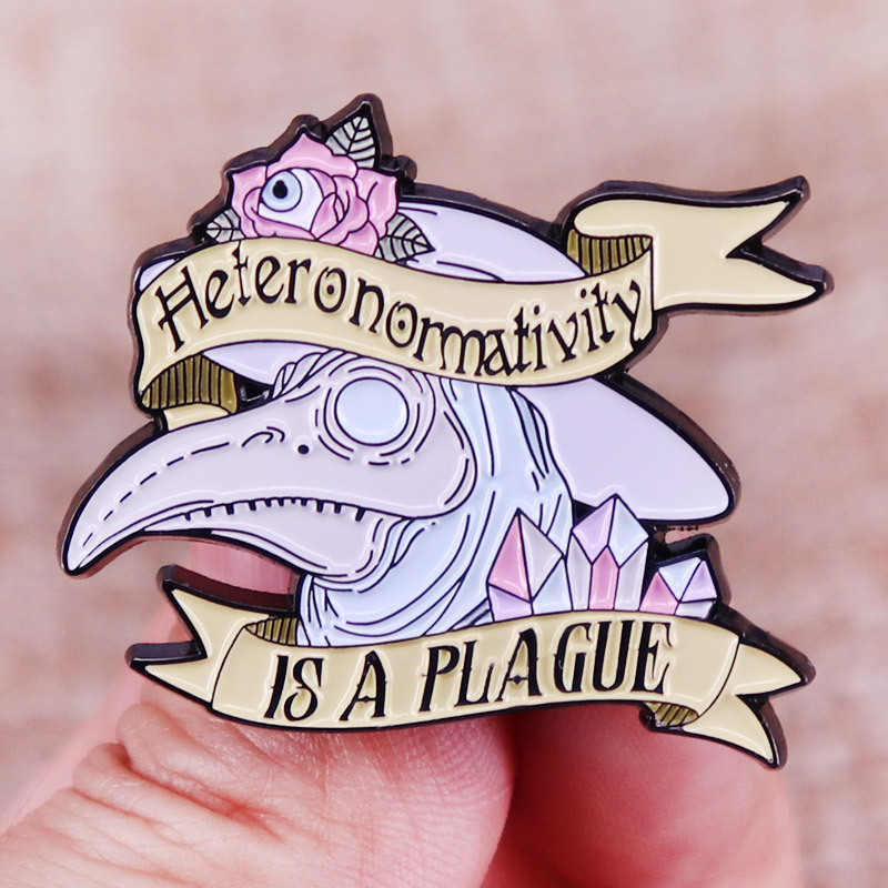 

Soft enamel alloy brooch SCP plague doctor brooch pin, As picture