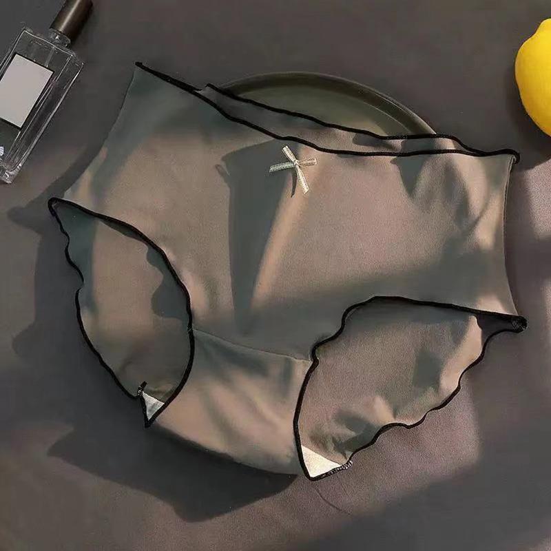 

Japanese Striped Sexy Panty Underpants For Women Mid-waist Soft Intimates Lingerie Womens Fancy Underwear Cotton Briefs