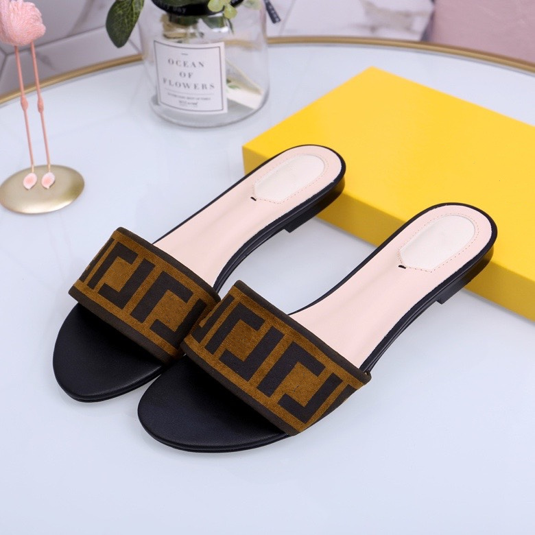 

2022 Summer luxury g Sandals Designer women Flip flops Slipper Fashion Genuine Leather slides Metal Chain Ladies Casual shoes, Black
