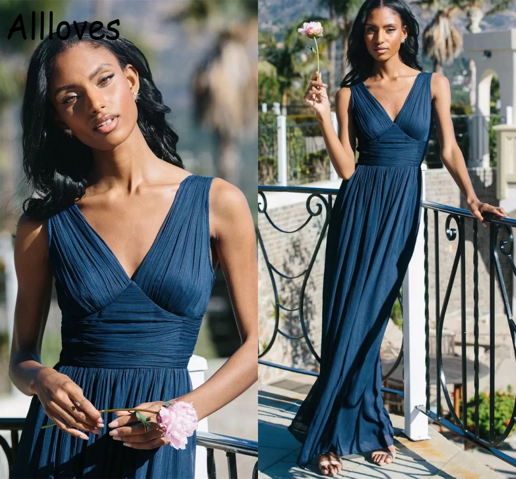 Sexy col en V bleu foncé bleu robes de demoiselle d'honneur plis en mousseline de soie simples robes de soirée de bal longueur de plancher robe d