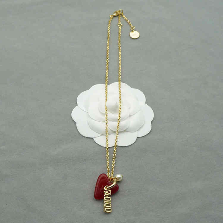 New d Family Female Letter Red Love Pearl Earring Set Jewelry2022 Luxury Brand Fashion Design Versatile Necklace