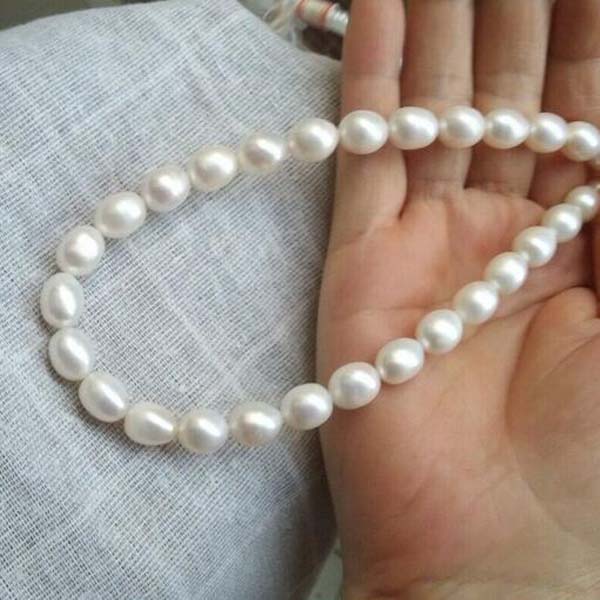 

Stunning 18" South Sea Natural White Pearl Necklace 14k